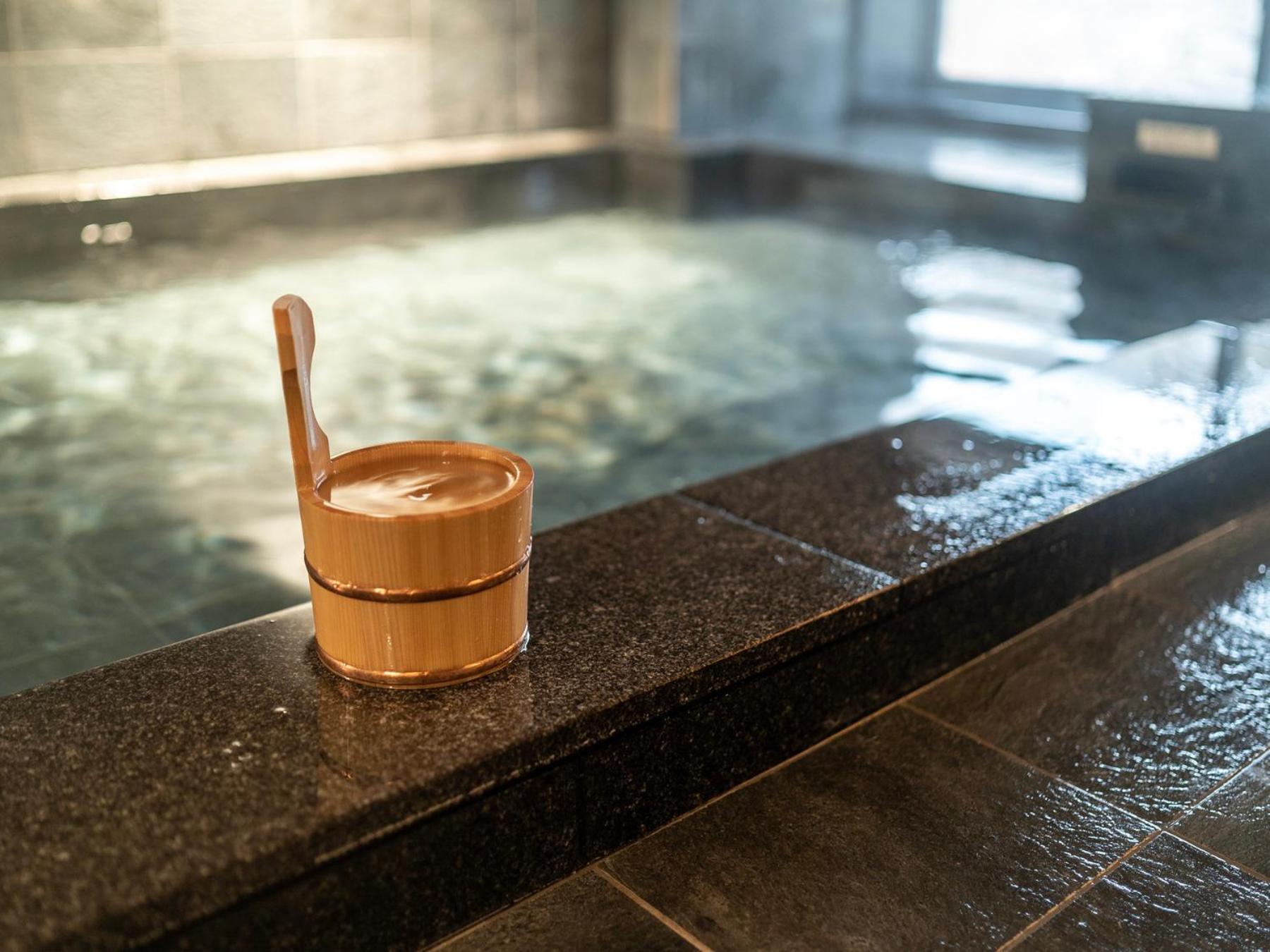 Super Hotel Kumamoto Ekimae Natural Hot Springs 外观 照片